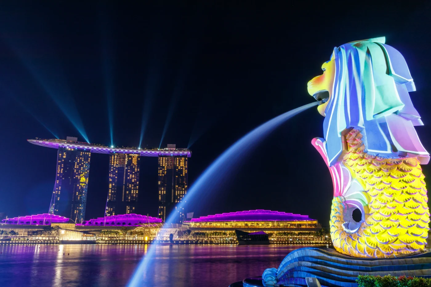 Khám phá Merlion Park: Địa điểm không thể bỏ qua